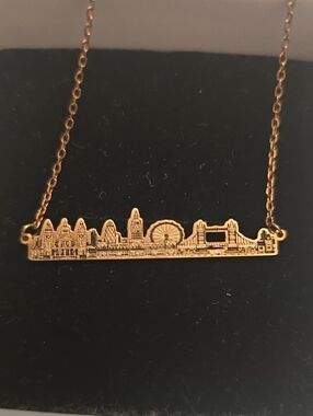 London Skyline Bar Necklace